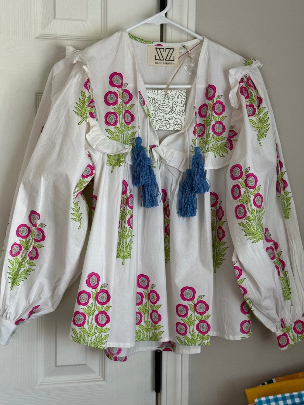 NWT, SZ BLOCKPRINTS, HAND BLOCKED/PRINTED, DARLING CLOVER TOP IN HOT PINK - Picture 2 of 16